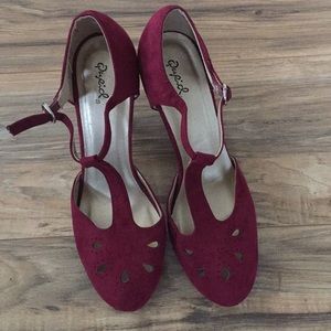 Burgundy T-strap shoes (Nadine-88x shoes by Qupid)